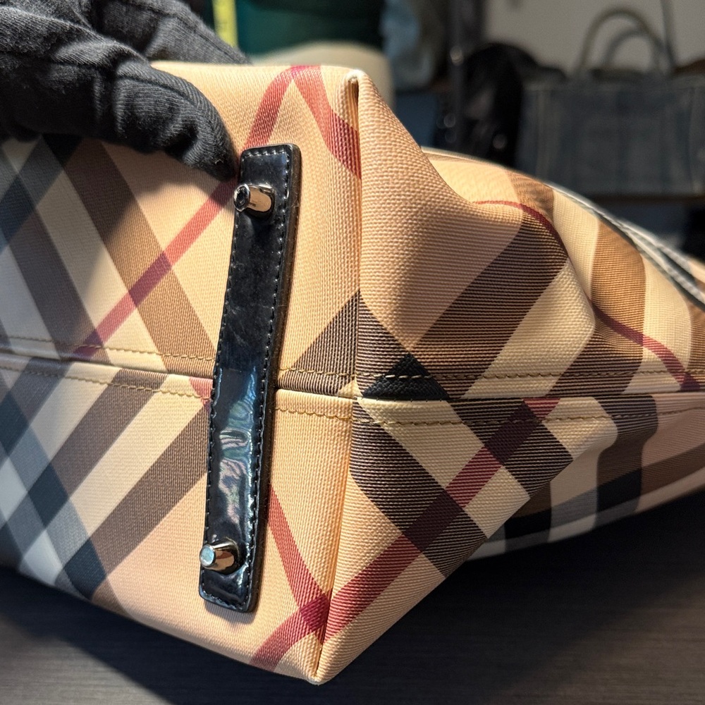 Burberry Beige and Black Checkered Tote - Picture 8 of 11